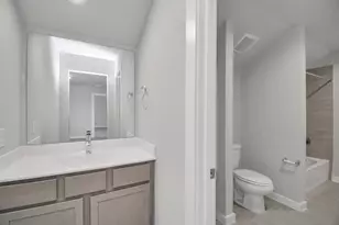 8447 Northern Pintail Dr, Houston, TX 77049 - Photo 31