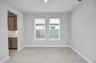 8447 Northern Pintail Dr, Houston, TX 77049 - Photo 11