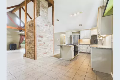 260 W West Ridge Drive, Coldspring, TX 77331 - Photo 3