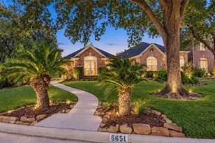 6651 Camptown Cir, Houston, TX 77069 - Photo 1