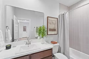 9213 Washington Hts St, Houston, TX 77063 - Photo 11