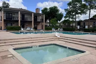8367 Nairn St, Houston, TX 77074 - Photo 17