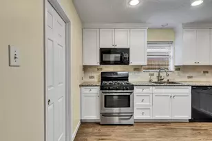 1814 Oak Valley Dr, Kemah, TX 77565 - Photo 11