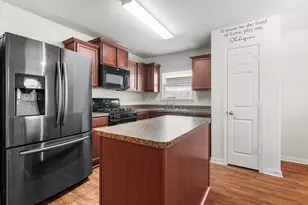 305 Pine Mist Ln, Conroe, TX 77304 - Photo 7