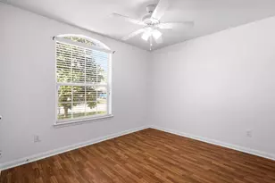 305 Pine Mist Ln, Conroe, TX 77304 - Photo 15