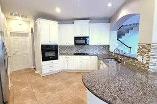 7503 Stonebridge Creek Ln, Humble, TX 77396 - Photo 9