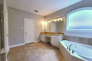 7503 Stonebridge Creek Ln, Humble, TX 77396 - Photo 17