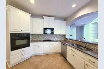 7503 Stonebridge Creek Lane, Humble, TX 77396 - Photo 11
