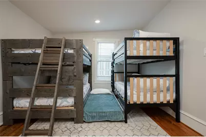 1021 Sealy Street, Galveston, TX 77550 - Photo 21