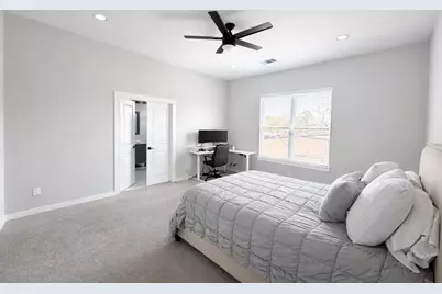 6722 Parker Grove Lane, Houston, TX 77076 - Photo 17