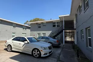 9002 Ilona Ln, Houston, TX 77025 - Photo 11