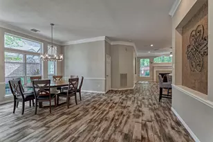 31 E Palmer Bend, The Woodlands, TX 77381 - Photo 13