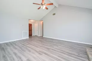 3911 Issacks Way, Sugar Land, TX 77479 - Photo 5