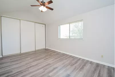 3911 Issacks Way, Sugar Land, TX 77479 - Photo 11