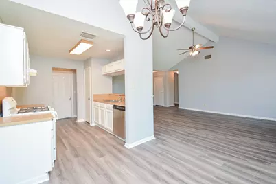 3911 Issacks Way, Sugar Land, TX 77479 - Photo 9