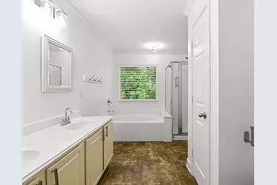 78 N Camellia Grove Circle, The Woodlands, TX 77382 - Photo 19