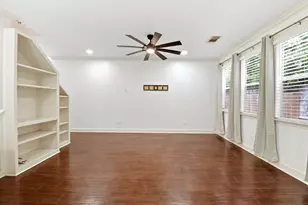 78 N Camellia Grove Cir, The Woodlands, TX 77382 - Photo 9