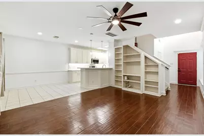 78 N Camellia Grove Circle, The Woodlands, TX 77382 - Photo 7