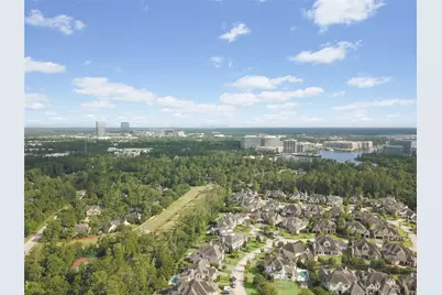 111 Zephyr Bend Place, The Woodlands, TX 77381 - Photo 5
