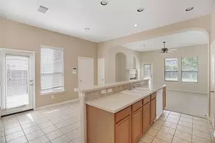 111 Zephyr Bend Pl, The Woodlands, TX 77381 - Photo 11
