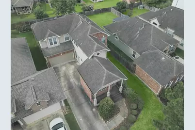 111 Zephyr Bend Place, The Woodlands, TX 77381 - Photo 3