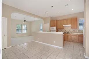 111 Zephyr Bend Pl, The Woodlands, TX 77381 - Photo 9