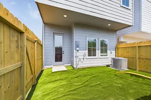 3004 Jensen Spgs Ln, Houston, TX 77026 - Photo 29