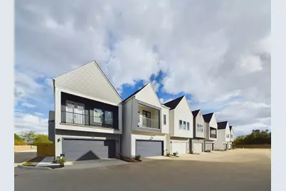 3004 Jensen Springs Lane, Houston, TX 77026 - Photo 5