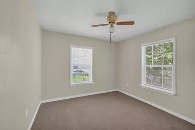 7304 Kinney Street, Houston, TX 77087 - Photo 19