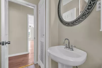 7304 Kinney Street, Houston, TX 77087 - Photo 21