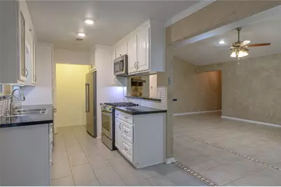 4110 Garden Springs Drive, Houston, TX 77339 - Photo 7