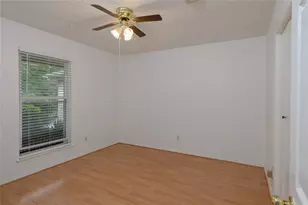 4110 Garden Springs Dr, Houston, TX 77339 - Photo 9