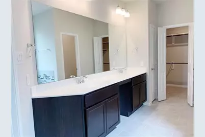 3047 Forest Creek Drive, Katy, TX 77494 - Photo 11