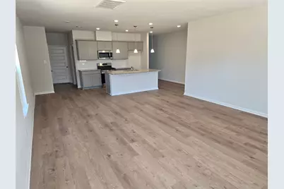 1920 N Riverside Circle, Dayton, TX 77535 - Photo 3