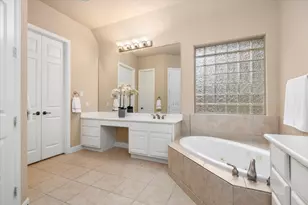 6119 Peachtree Hill Ct, Kingwood, TX 77345 - Photo 29