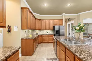 6119 Peachtree Hill Ct, Kingwood, TX 77345 - Photo 13