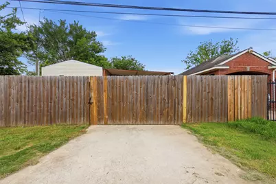 14105 Corpus Christi Street, Houston, TX 77015 - Photo 15