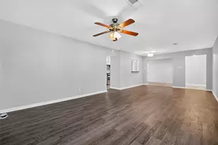 5507 Ariel St, Houston, TX 77096 - Photo 11