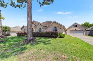 3615 Turtle Cove Dr, Pasadena, TX 77505 - Photo 1