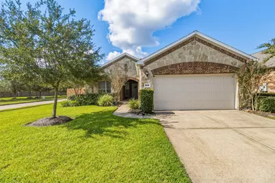 1546 Tuscan Village Drive, League City, TX 77573 - Photo 1
