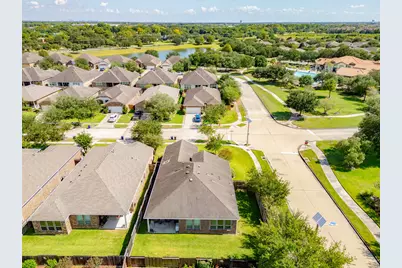 1546 Tuscan Village Drive, League City, TX 77573 - Photo 29