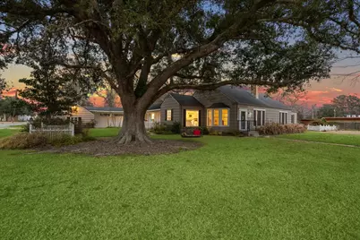 302 E Jackson Street, West Columbia, TX 77486 - Photo 47