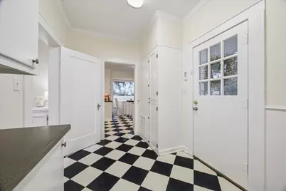 302 E Jackson Street, West Columbia, TX 77486 - Photo 17