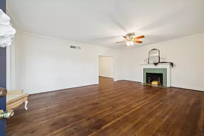 302 E Jackson Street, West Columbia, TX 77486 - Photo 7