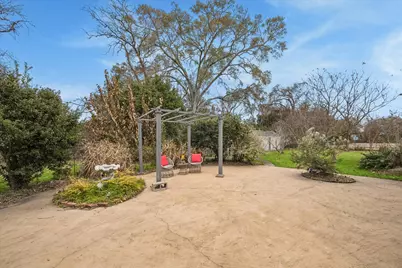 302 E Jackson Street, West Columbia, TX 77486 - Photo 41