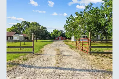 12717 33rd Street, Santa Fe, TX 77510 - Photo 3