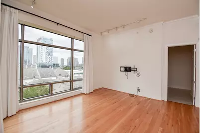 2211 Briarglen Drive #705, Houston, TX 77027 - Photo 9