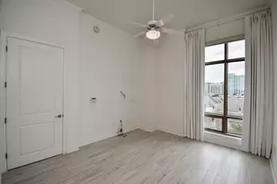 2211 Briarglen Dr, Houston, TX 77027 - Photo 17