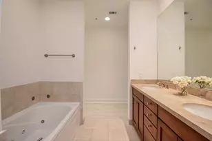 2211 Briarglen Dr, Houston, TX 77027 - Photo 19
