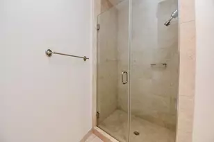 2211 Briarglen Dr, Houston, TX 77027 - Photo 21